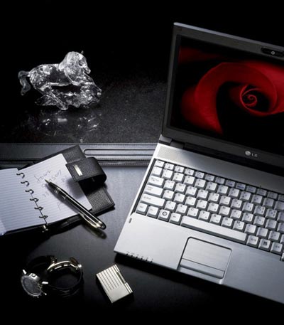 LG R300
