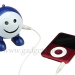 happy alien mini speaker