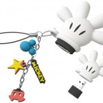 Mickey Glove USB flash drive