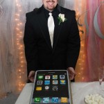 iPhone Wedding Cake