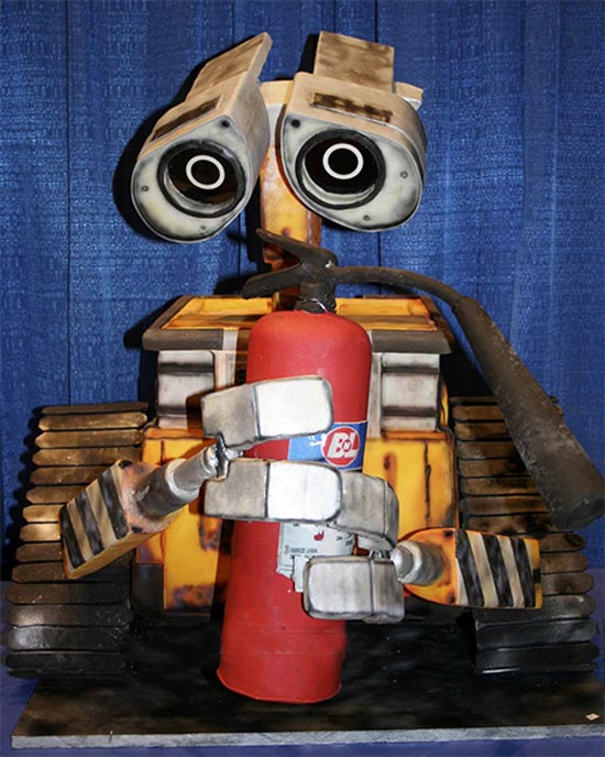 life sized wall-e cake