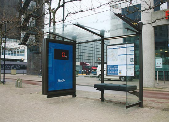 bus-stop-scales_1 Bus Stop Measures Your Weight