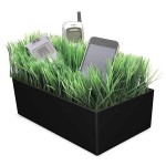 Grass Charging Valet