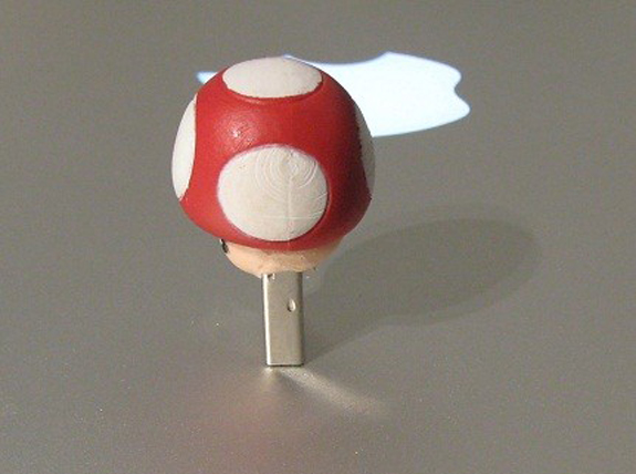 mario-mushroom-usb-drive_3 Mario Mushroom USB Drive