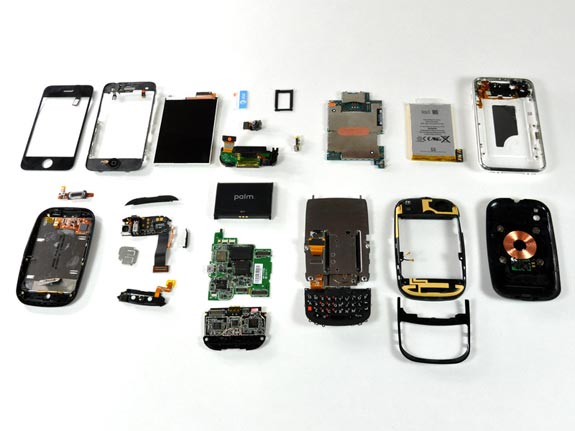 Whats inside the Palm Pre?