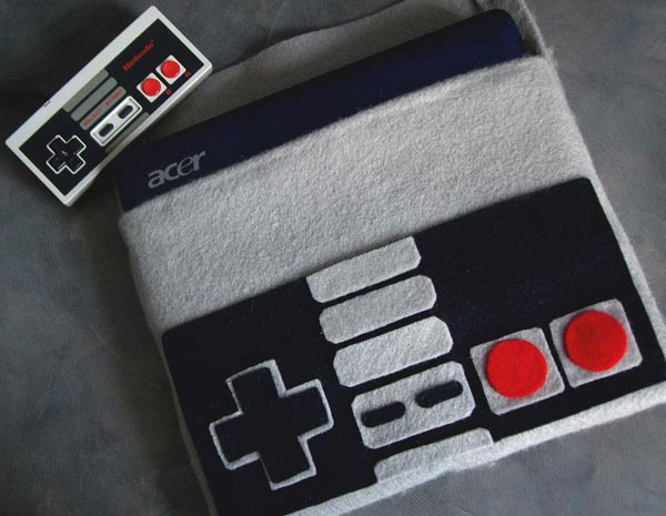 NES Controller Netbook Sleeve
