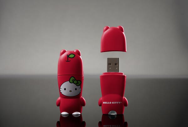 Hello Kitty Mimobot