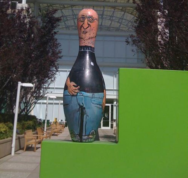 steve-jobs-bowling-pin Steve Jobs Bowling Pin