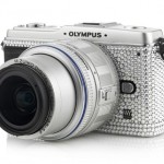 Olympus Pen E-P1 Gets Covered In Swarovski Crystals