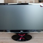 Win an LG 24 Inch LED Gaming Monitor - Geeky Gadgets Giveaway