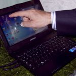 Samsung NB30 Touchscreen Netbook