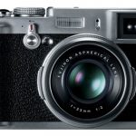 Fujifilm FinePix X100 Compact Camera