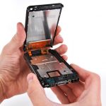 Nokia N8 Gets Taken Apart