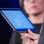 Android 3.0 Honeycomb Motorola Tablet In Action (Video)