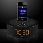 TimeCommand Docks iPhone/iPod/iPad and Controls a Lamp