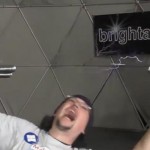 Tesla Coils Kinect Hack (Video)