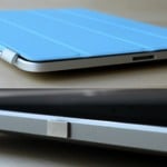 Original iPad Gets A Smart Cover With A Simple Hack