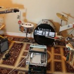 Robot Band Covers “The Beautiful People” (Video)