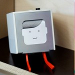 Little Printer, Creates Your Own Mini Newspaper (video)