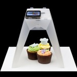 Steady Stand Lets You Easily Capture Smartphone Product Photos