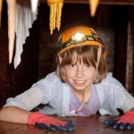 Enjoy A Close-To-Reality Caving Experience With CaveSim