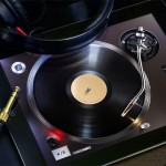 Turnplay iPad App Offers Users A Virtual Realistic Record Player