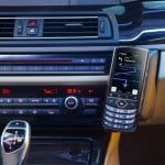 Voyager Connected Car Smartphone Helps Drivers Stay Connected and Undistracted