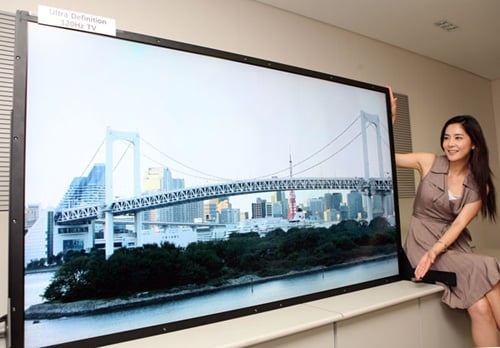 Samsung&#39;s new 82 inch LCD TV