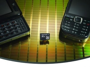 SanDisk Launches 32GB MicroSDHC Card