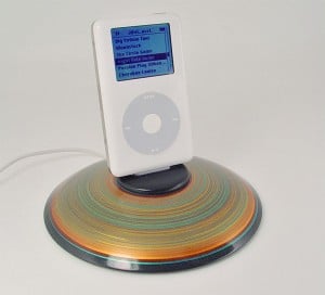 Custom Painted iPod And iPhone Dock