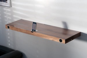 Hohrizontal 51 iPod And iPhone Dock