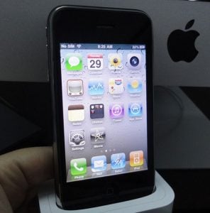 iMovie Running On An iPhone 3GS (Video)