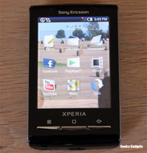 Trên tay Sony Ericsson X10 mini 4 màu do Mai Nguyên thực hiện