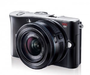 Samsung NX100 Mirrorless Compact Camera Leaked (Photos)