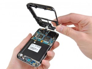 Samsung Galaxy S 4G Gets Taken Apart