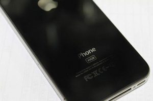 64GB iPhone 4 Appears On Video