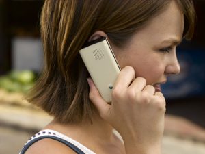 Future Smartphones To Recharge By Voice