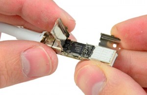 Apple's Thuderbolt Cable