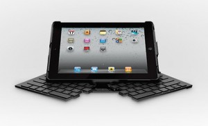 Logitech Fold-Up Keyboard for iPad 2
