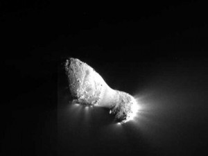 Hartley 2 comet