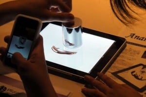3D iPad Mirror
