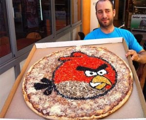 Angry Birds Pizza