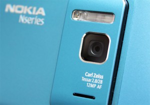 Nokia N8
