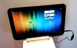 Toshiba Unveils 13.3 Inch AT330 Android ICS Tablet (Video)