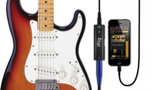 IK Multimedia Lightning Port