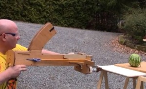 Barfight Dominator