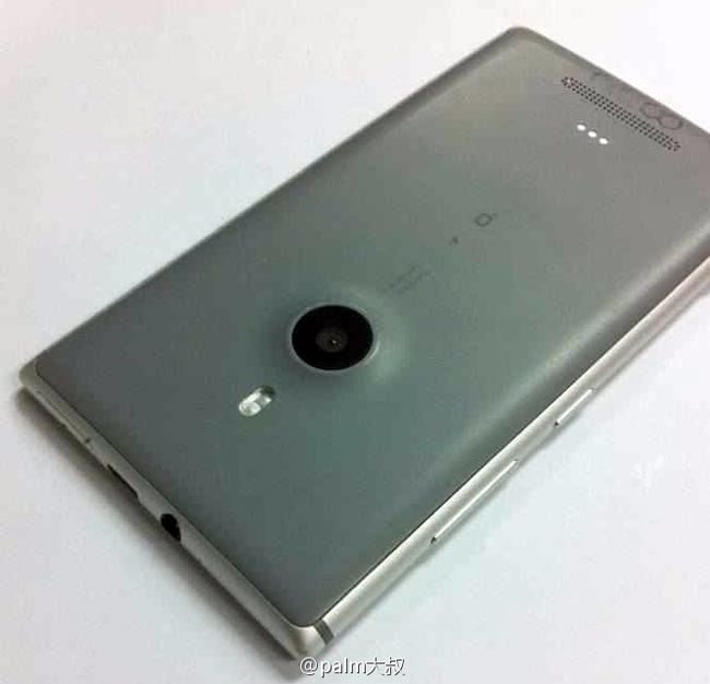 Nokia Lumia Catwalk 