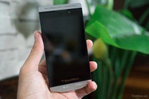 Blackberry Z10 Porsche Design