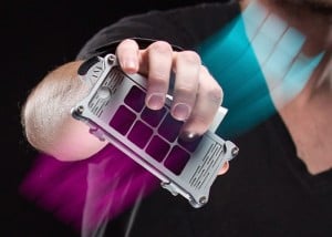 AUUG Motion Synth iPhone Grip