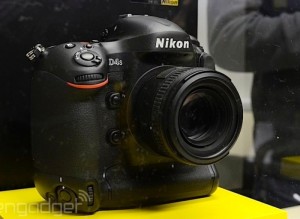 Nikon D4S